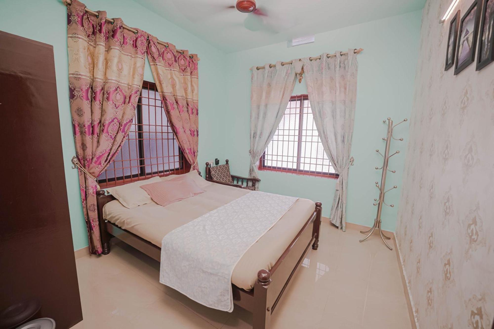 Udupi Homestay - Hill Top Villa Bagian luar foto